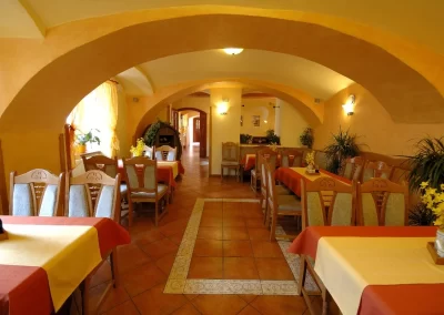 Restaurace 07