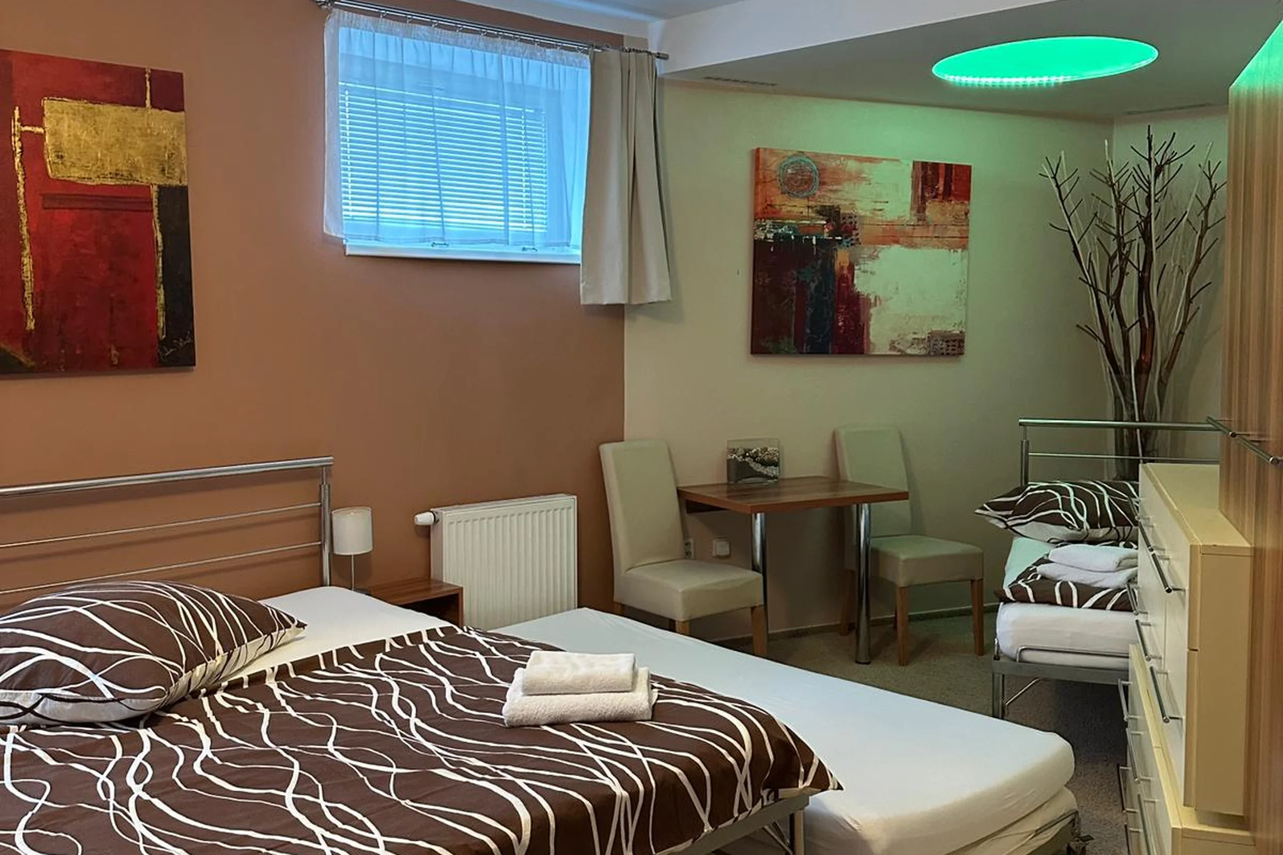 Třílůžkový pokoj